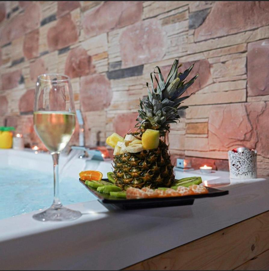 Umberto I° Suite & Spa Napoli Bagian luar foto