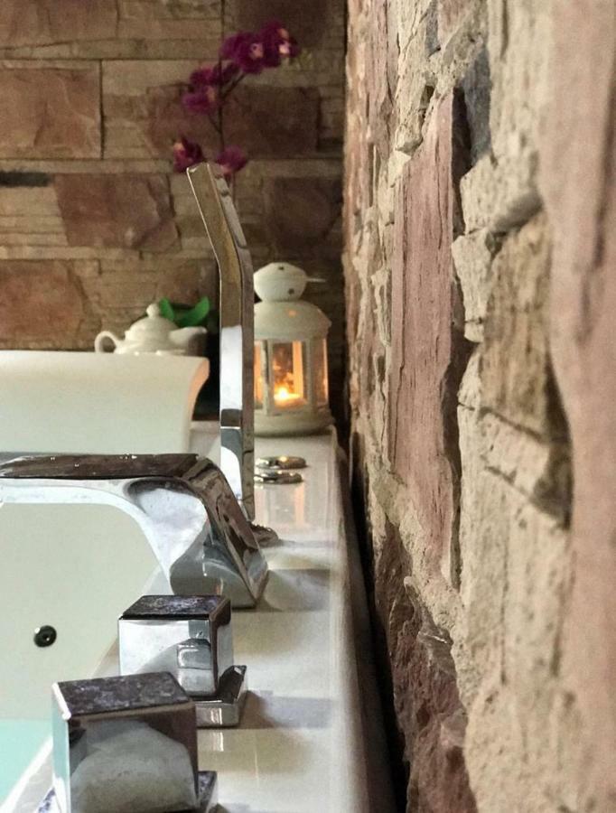Umberto I° Suite & Spa Napoli Bagian luar foto
