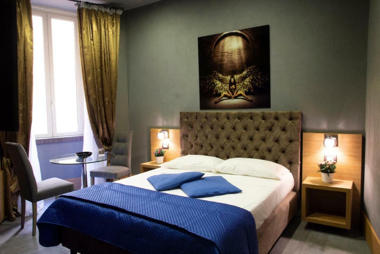 Umberto I° Suite & Spa Napoli Bagian luar foto