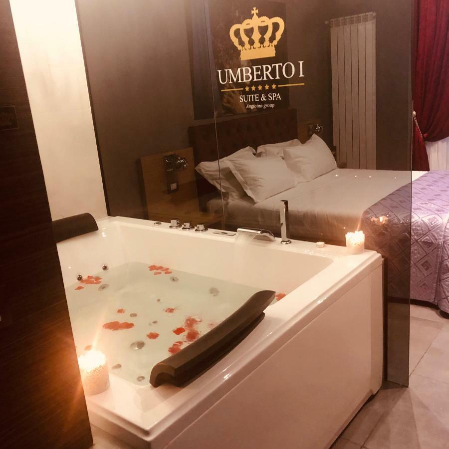 Umberto I° Suite & Spa Napoli Bagian luar foto
